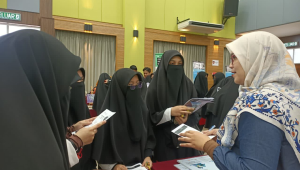 Program Selangkah Ke Universiti MATIS Madinatul Huffaz